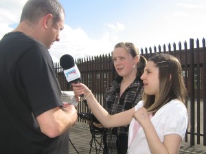 Callon Young Reporters talking to Daz, the manager of Callon FC